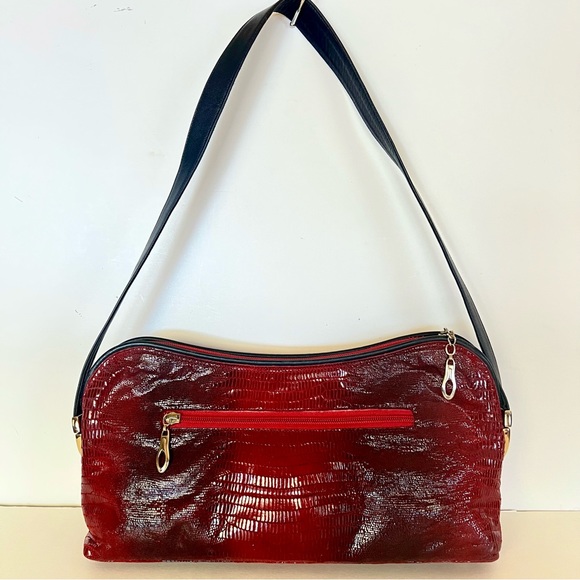 Due Fratelli Croc Embossed leather shoulder bag